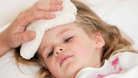 Nhận biết các bệnh thường gặp và cách chăm sóc khi trẻ bị sốt